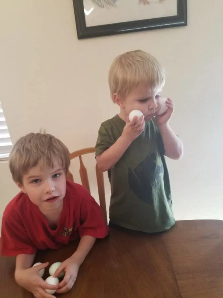 What's the Best Easter Egg Dyeing Method? - An Easter-Themed STEAM Activity 10 What's the Best Easter Egg Dyeing Method? - An Easter-Themed STEAM Activity 4