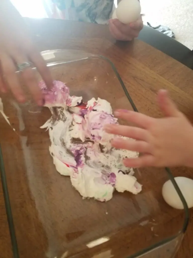 What's the Best Easter Egg Dyeing Method? - An Easter-Themed STEAM Activity 11 What's the Best Easter Egg Dyeing Method? - An Easter-Themed STEAM Activity 5