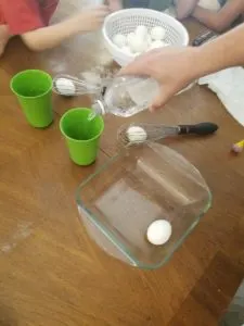 What's the Best Easter Egg Dyeing Method? - An Easter-Themed STEAM Activity 4 Easter egg dying method 2: vinegar and food coloring