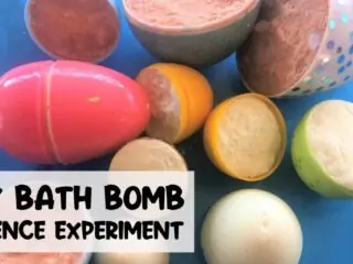 homemade bath bombs made in plastic Easter eggs