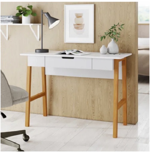 The 7 Best Desks for Homeschool (2025 Picks) 7 The 7 Best Desks for Homeschool (2025 Picks) 4